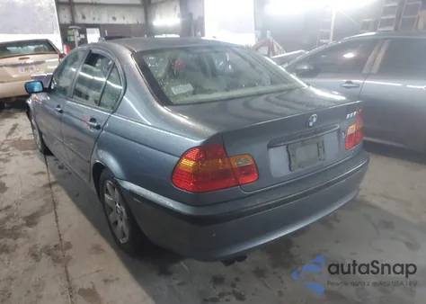 2003 BMW 325I из США, поврежденный, VIN WBAEV334X3KR25382